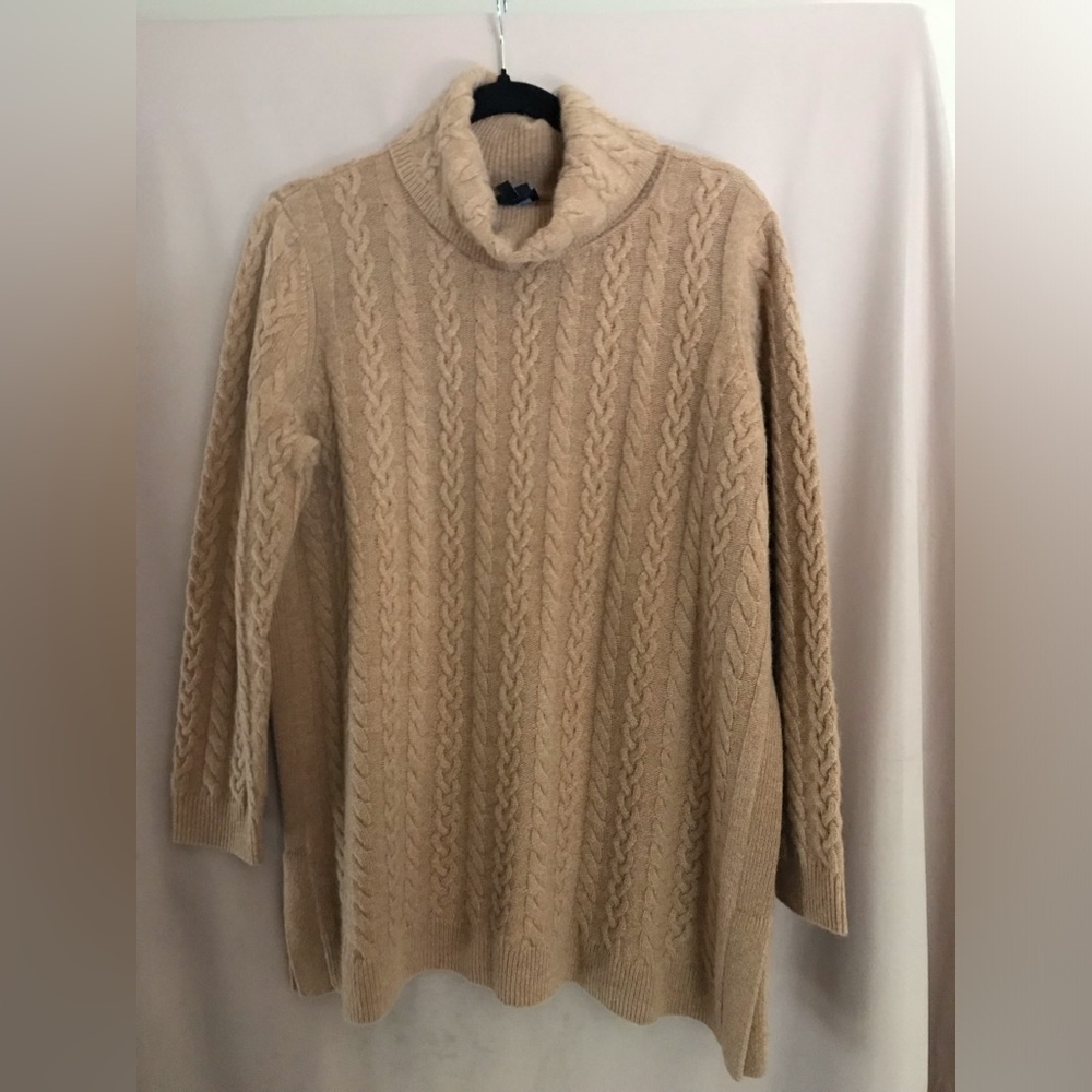 100% cashmere Talbot cable stitch turtleneck